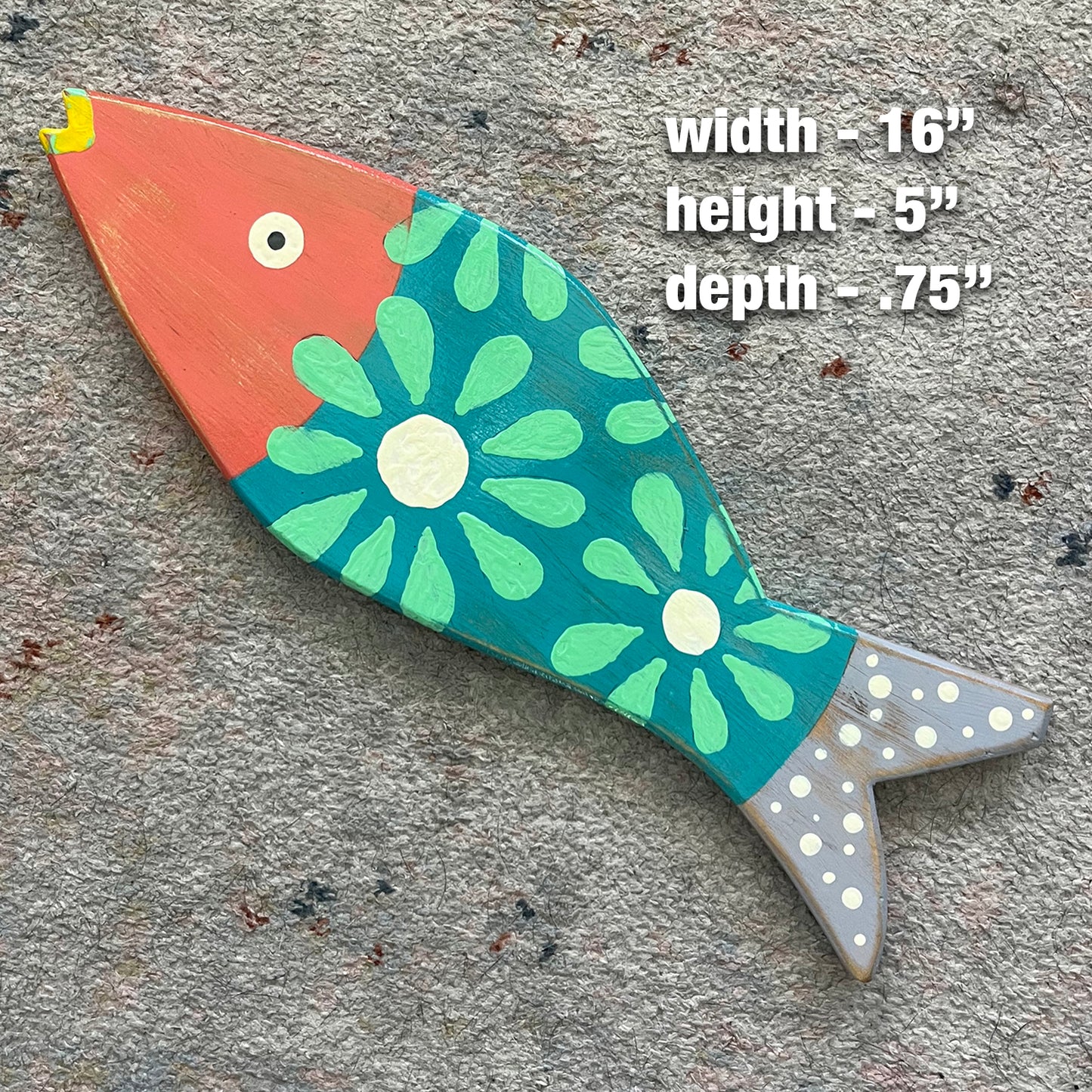 Small Aqua Daisy Fish