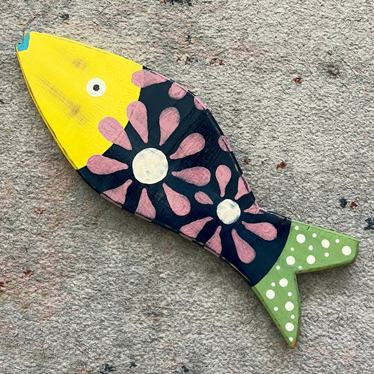 Small Lavender Daisy Fish